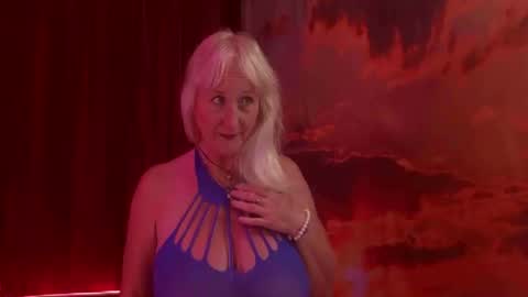 Monika    online show from September 2025 02:00:02 AM