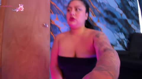 Snapshot of monikk__harrison chatting on May 2026 12:44:02 PM monikk__harrison online show from May 2026 12:44:02 PM