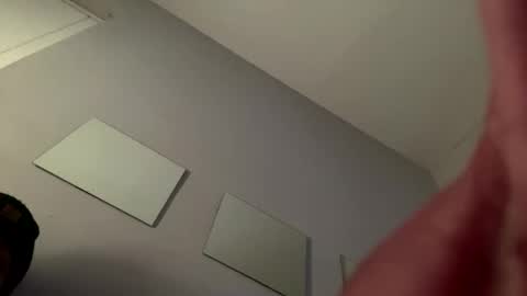 Snapshot of moniqueandpapi chatting on April 2026 05:41:01 AM Moniquelalatina online show from April 2026 05:41:01 AM