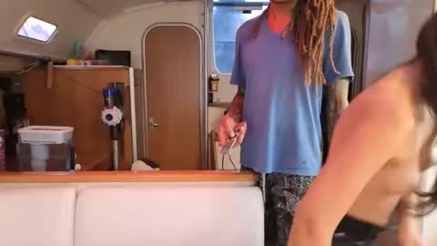 Monk and Mia online show from November 2025 04:35:01 PM