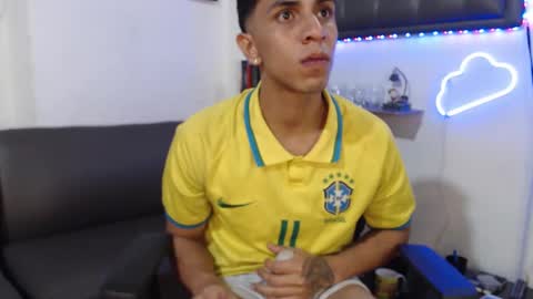 simon dice online show from February 2025 09:43:02 AM