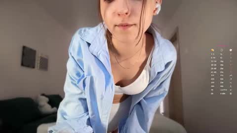 Mary online show from October 2025 05:20:02 AM