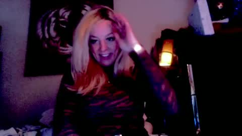 Monroe online show from December 2024 08:16:01 AM