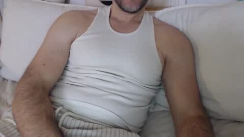 monsieurparis online show from January 2026 09:41:01 PM