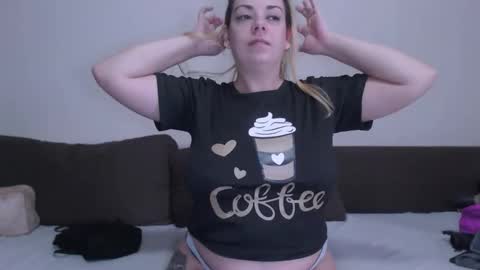 Monse online show from September 2025 05:45:02 AM