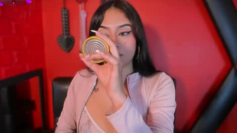 Monttserratt online show from March 2026 04:19:01 PM