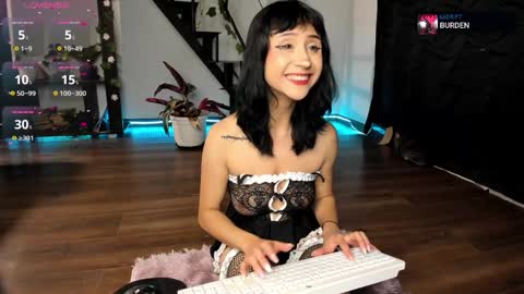 Snapshot of monxslove chatting on January 2025 02:10:02 AM Monxse online show from January 2025 02:10:02 AM