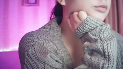 moodiemira online show from October 2025 06:52:02 PM