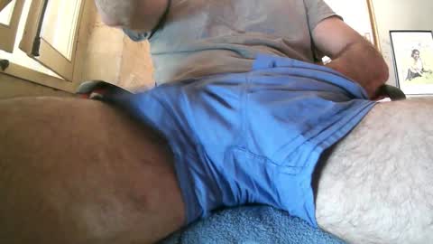 Snapshot of moofmouth chatting on February 2026 08:51:01 AM Moof online show from February 2026 08:51:01 AM