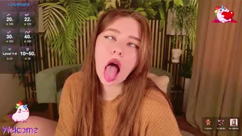 Moon  Bunny online show from February 2026 12:11:01 PM