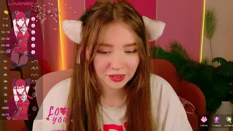 Moon  Bunny online show from April 2026 05:32:01 PM