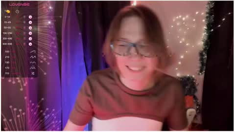 Roxy online show from December 2024 10:15:02 PM