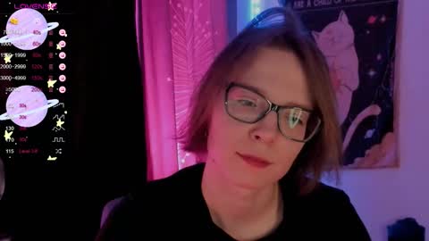 Roxy online show from October 2025 07:08:01 PM