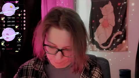 Roxy online show from October 2025 07:58:02 PM