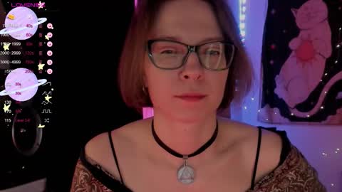 Roxy online show from November 2025 07:45:01 PM