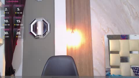 moon_and_fire_ online show from March 2026 05:44:01 AM