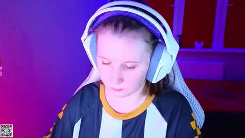 Lola online show from November 2025 02:16:01 PM