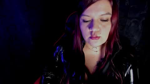 Snapshot of moon_dark520 chatting on March 2026 05:51:01 AM Lilith online show from March 2026 05:51:01 AM