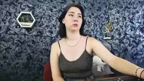 Diana online show from June 2026 05:06:01 AM
