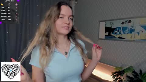 Snapshot of moon_puzzles chatting on December 2025 07:23:02 PM moon_puzzles online show from December 2025 07:23:02 PM