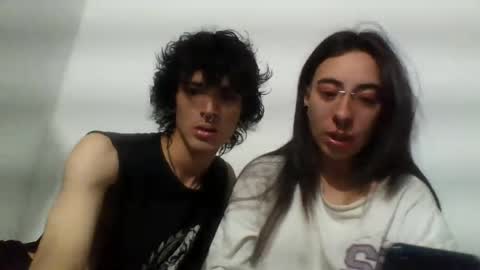 moonandzukko online show from June 2026 11:20:01 PM