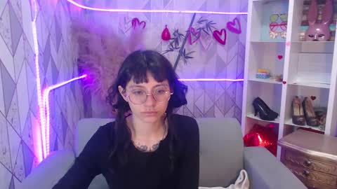 Charlotte online show from September 2025 07:47:02 PM