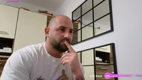 Snapshot of moonjoey chatting on November 2025 01:10:01 PM Twitterjoe dominik online show from November 2025 01:10:01 PM