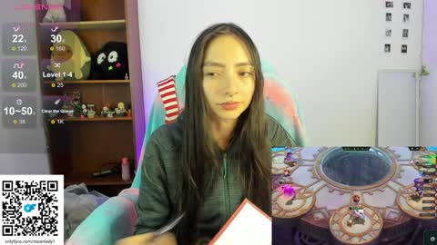 MOON  online show from December 2024 02:40:01 AM