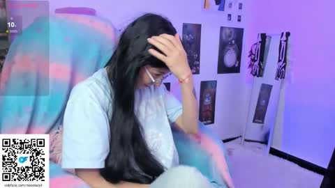 MOON  online show from October 2025 06:10:01 AM