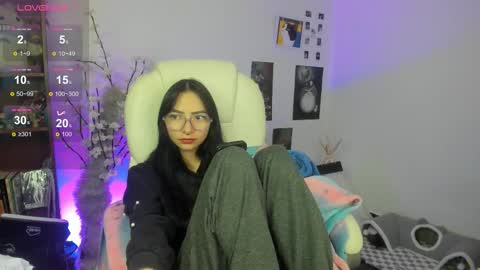 MOON  online show from January 2026 01:53:02 AM