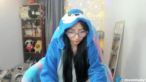 MOON  online show from April 2026 01:16:01 AM