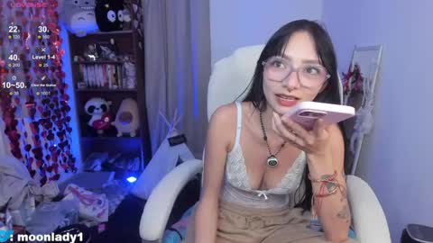 MOON  online show from May 2026 01:14:01 AM
