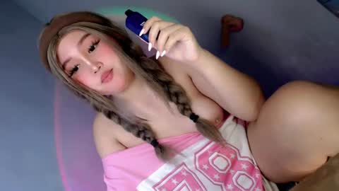 B E T T Y online show from July 2026 10:01:01 PM