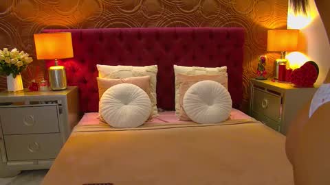 moonligt_iris online show from March 2026 05:13:01 AM