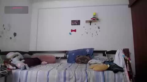 moonlunita online show from September 2025 03:24:01 PM