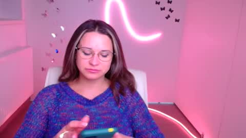 Susanna online show from December 2025 06:18:01 AM