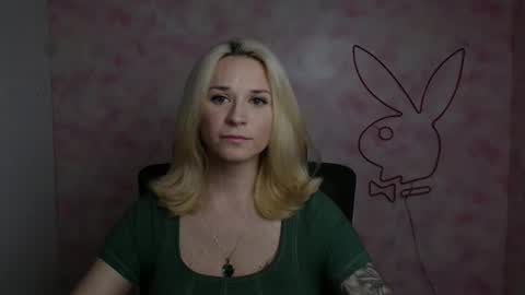 Susanna online show from May 2026 11:28:01 AM