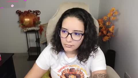 Moon Woman online show from November 2025 07:11:02 AM