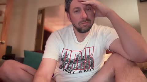 Snapshot of moony__ chatting on January 2025 04:21:01 AM Moon online show from January 2025 04:21:01 AM