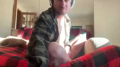 Snapshot of moony__ chatting on February 2025 04:14:02 PM Moon online show from February 2025 04:14:02 PM