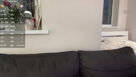 Mooonika80 online show from June 2026 06:18:02 PM