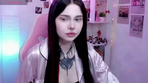 Morana online show from May 2026 01:44:01 AM