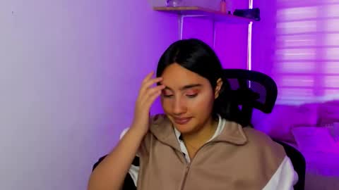 Snapshot of morena_rodriguez_9 chatting on December 2025 01:38:01 PM morena_rodriguez_9 online show from December 2025 01:38:01 PM