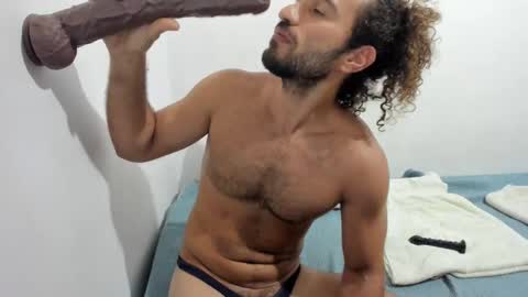 Snapshot of morenofort3 chatting on January 2025 10:45:01 PM Pipo online show from January 2025 10:45:01 PM