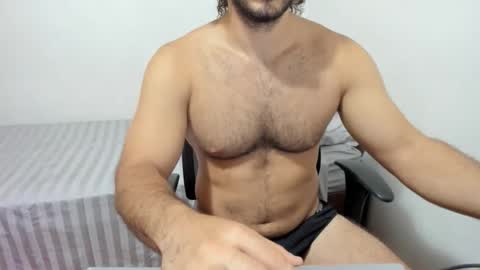 Snapshot of morenofort3 chatting on March 2026 11:02:01 PM Pipo online show from March 2026 11:02:01 PM