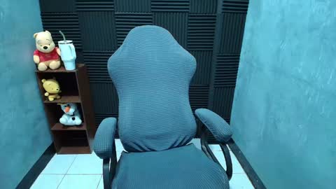 morenojake online show from May 2026 10:04:02 PM