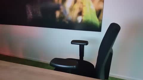 Snapshot of morepassion4u chatting on February 2025 03:05:01 PM morepassion4u online show from February 2025 03:05:01 PM