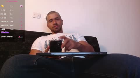 Snapshot of morgan_lean chatting on December 2024 01:10:02 AM Morgan Lee online show from December 2024 01:10:02 AM