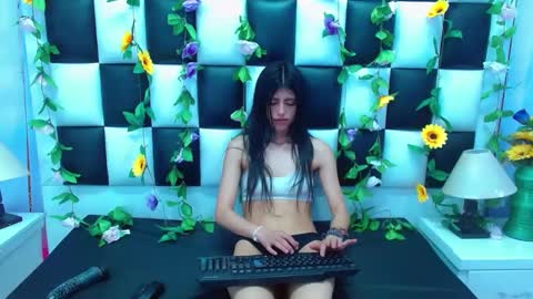 Snapshot of morganasmit_ chatting on February 2025 08:13:02 PM morganasmit_ online show from February 2025 08:13:02 PM