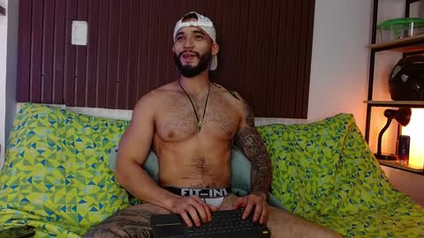 Snapshot of morgann_jones chatting on February 2025 05:40:02 AM morgan online show from February 2025 05:40:02 AM